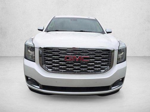 White Frost Tricoat 2018 GMC Yukon Denali