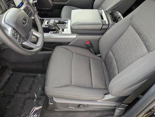 Agate Black Metallic 2026 Ford F-150 XLT