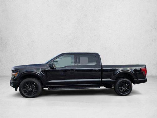Agate Black Metallic 2026 Ford F-150 XLT
