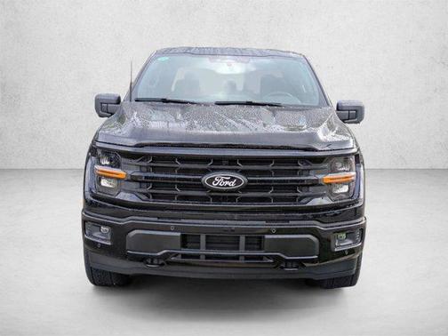 Agate Black Metallic 2026 Ford F-150 XLT