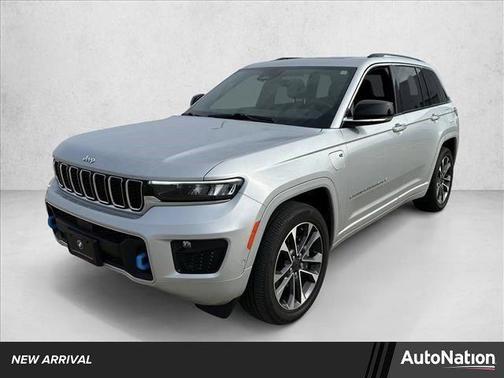 Silver Zynith 2022 Jeep Grand Cherokee 4xe Overland