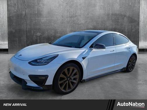 2019 Tesla Model 3 Long Range