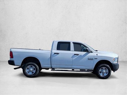 2018 RAM 2500 Tradesman Crew Cab 4x4 6'4' Box