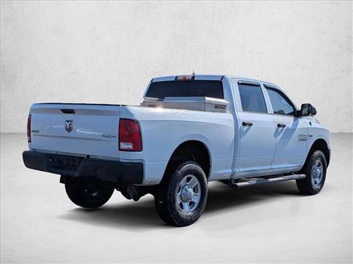 2018 RAM 2500 Tradesman Crew Cab 4x4 6'4' Box