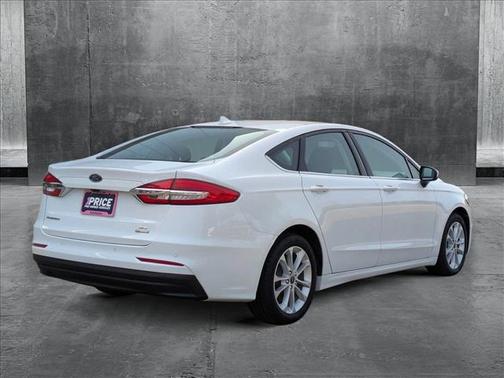 2020 Ford Fusion Hybrid SE