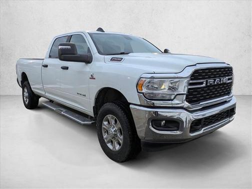 2024 RAM 2500 Big Horn Crew Cab 4x4 8' Box