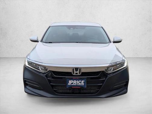 Platinum White Pearl 2018 Honda Accord LX