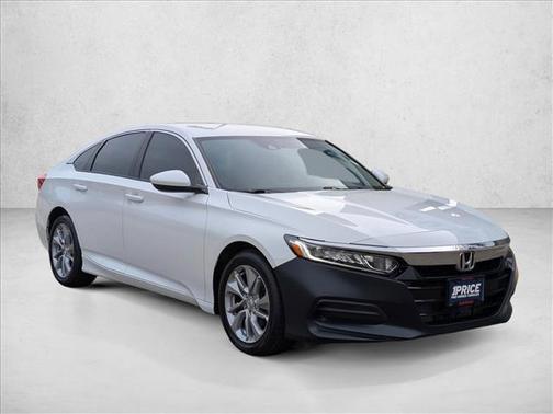 Platinum White Pearl 2018 Honda Accord LX