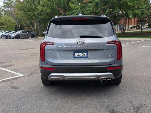 Everlasting Silver 2021 Kia Telluride S