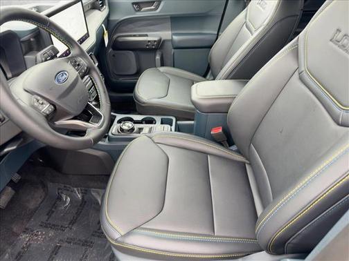 2026 Ford Maverick Lobo