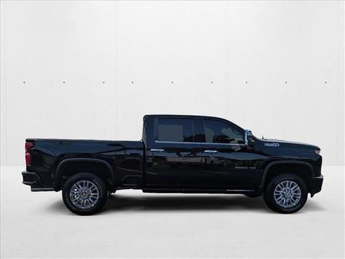 2022 Chevrolet Silverado 2500 High Country