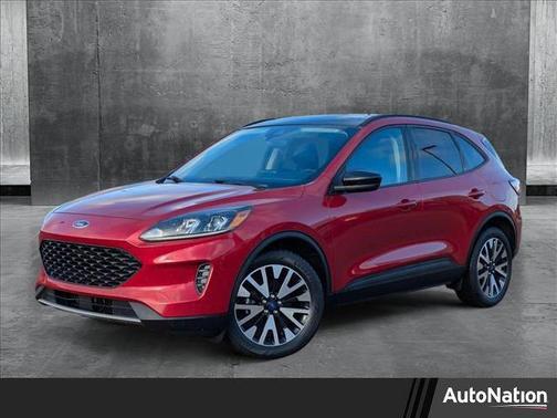 2020 Ford Escape SE