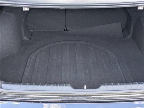 Aurora Black Pearl 2025 Kia K4 LXS