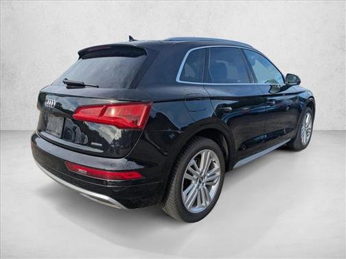 Mythos Black Metallic 2019 Audi Q5 2.0T Premium Plus
