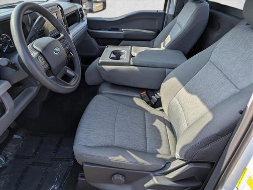 Oxford White 2026 Ford F-350 XL
