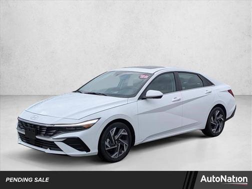 2025 Hyundai ELANTRA SEL