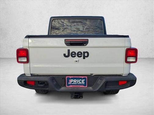 2022 Jeep Gladiator Sport S