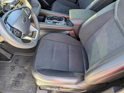 Star White Metallic Tri-Coat 2026 Ford Explorer Tremor