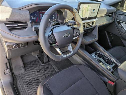 Star White Metallic Tri-Coat 2026 Ford Explorer Tremor