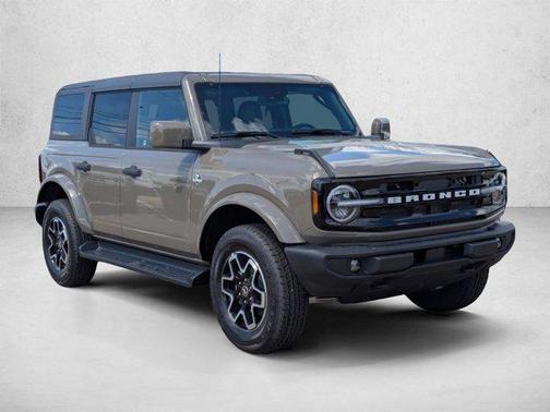 Marsh Gray 2026 Ford Bronco Outer Banks