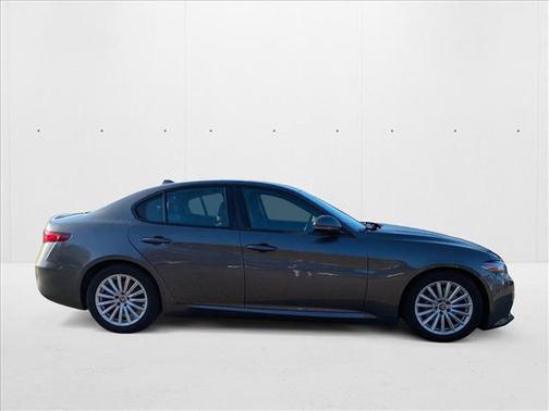 2023 Alfa Romeo Giulia Sprint RWD