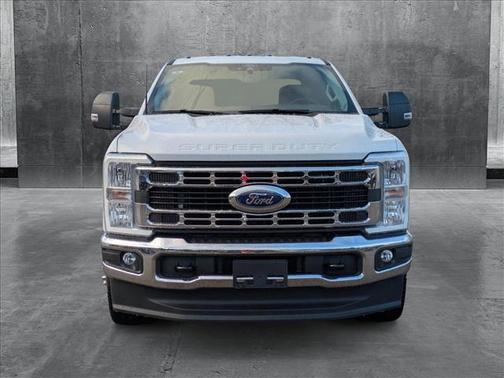 2025 Ford F-350 XLT