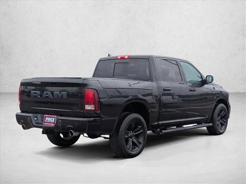 Brilliant Black Crystal Pearlcoat 2018 RAM 1500 Night Crew Cab 4x4 5'7' Box