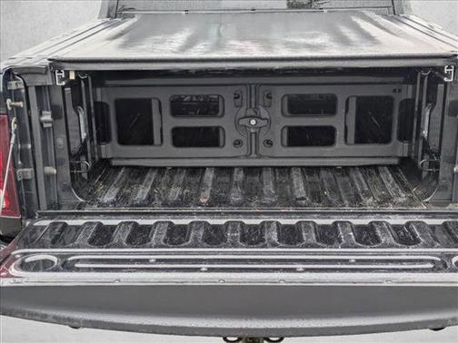 Brilliant Black Crystal Pearlcoat 2018 RAM 1500 Night Crew Cab 4x4 5'7' Box