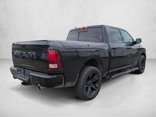 Brilliant Black Crystal Pearlcoat 2018 RAM 1500 Night Crew Cab 4x4 5'7' Box