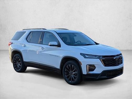 Summit White 2023 Chevrolet Traverse RS