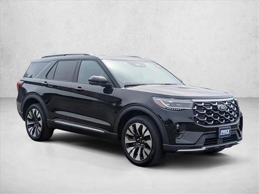 Black'' 2025 Ford Explorer Platinum