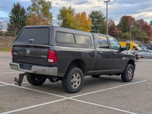 Granite Crystal Metallic Clearcoat 2017 RAM 2500 Big Horn Crew Cab 4x4 6'4' Box