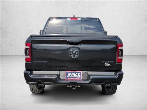 Diamond Black Crystal Pearlcoat 2019 RAM 1500 Big Horn