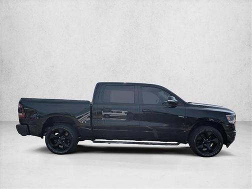 Diamond Black Crystal Pearlcoat 2019 RAM 1500 Big Horn