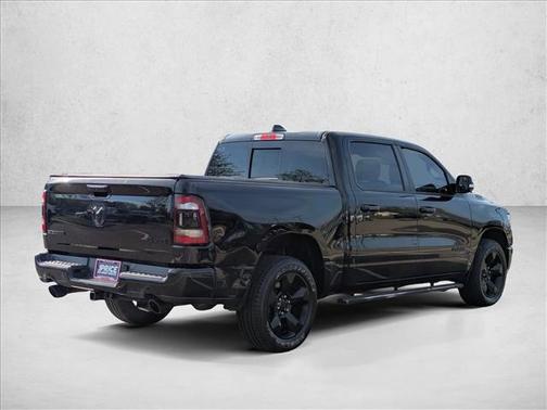 Diamond Black Crystal Pearlcoat 2019 RAM 1500 Big Horn