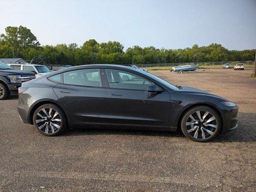 2024 Tesla Model 3 Long Range