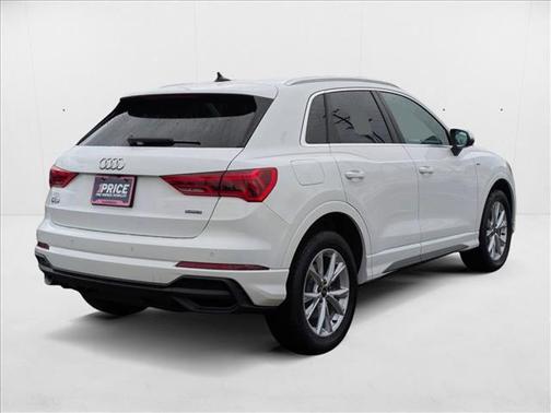 2023 Audi Q3 Premium 45 TFSI S line quattro Tiptronic
