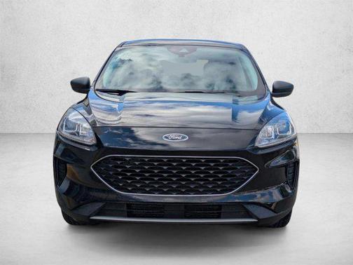 Agate Black Metallic 2022 Ford Escape SE