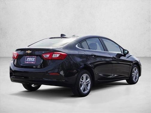 Mosaic Black Metallic 2016 Chevrolet Cruze LT Auto