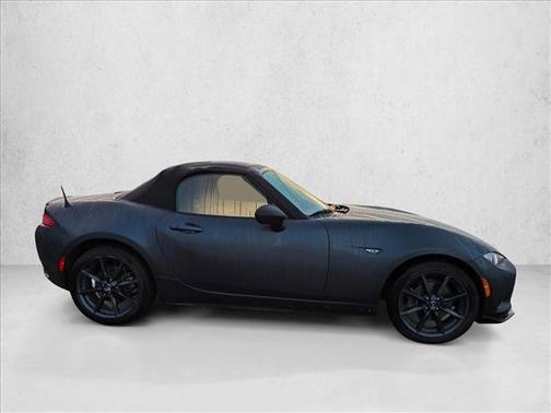 2016 Mazda MX-5 Miata Club