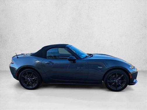 2016 Mazda MX-5 Miata Club