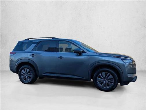 2024 Nissan Pathfinder SV 4WD