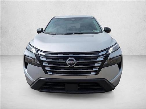 Brilliant Silver Metallic 2024 Nissan Rogue S