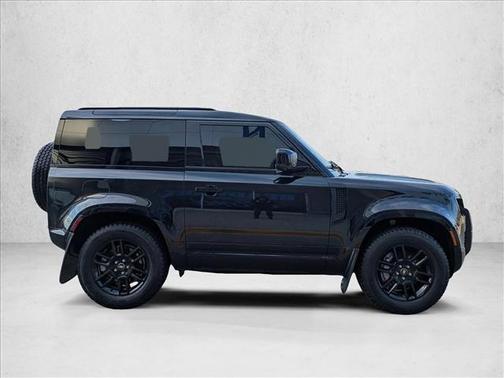 2022 Land Rover Defender 90 X-Dynamic S