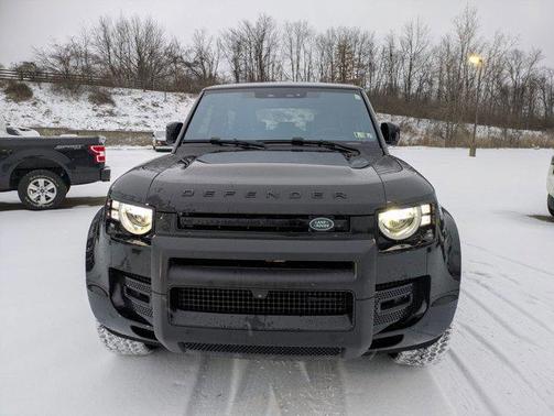 2022 Land Rover Defender 90 X-Dynamic S