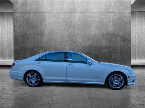 2013 Mercedes-Benz S-Class 4MATIC