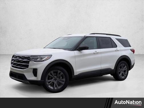 Star White Metallic Tri-Coat 2026 Ford Explorer Active