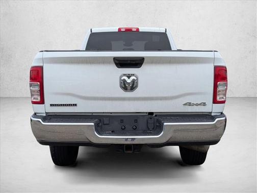 2024 RAM 3500 Big Horn Crew Cab 4x4 8' Box