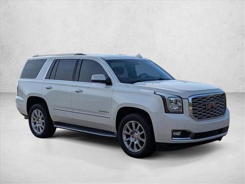 White Diamond Tricoat 2015 GMC Yukon Denali