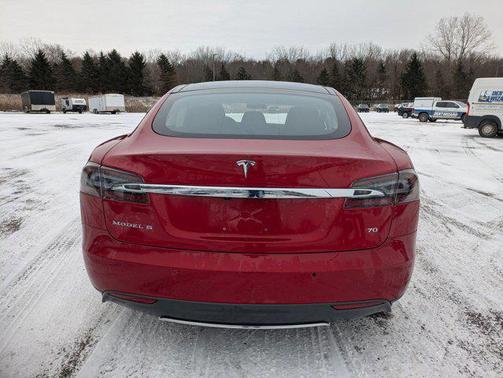 2015 Tesla Model S 70